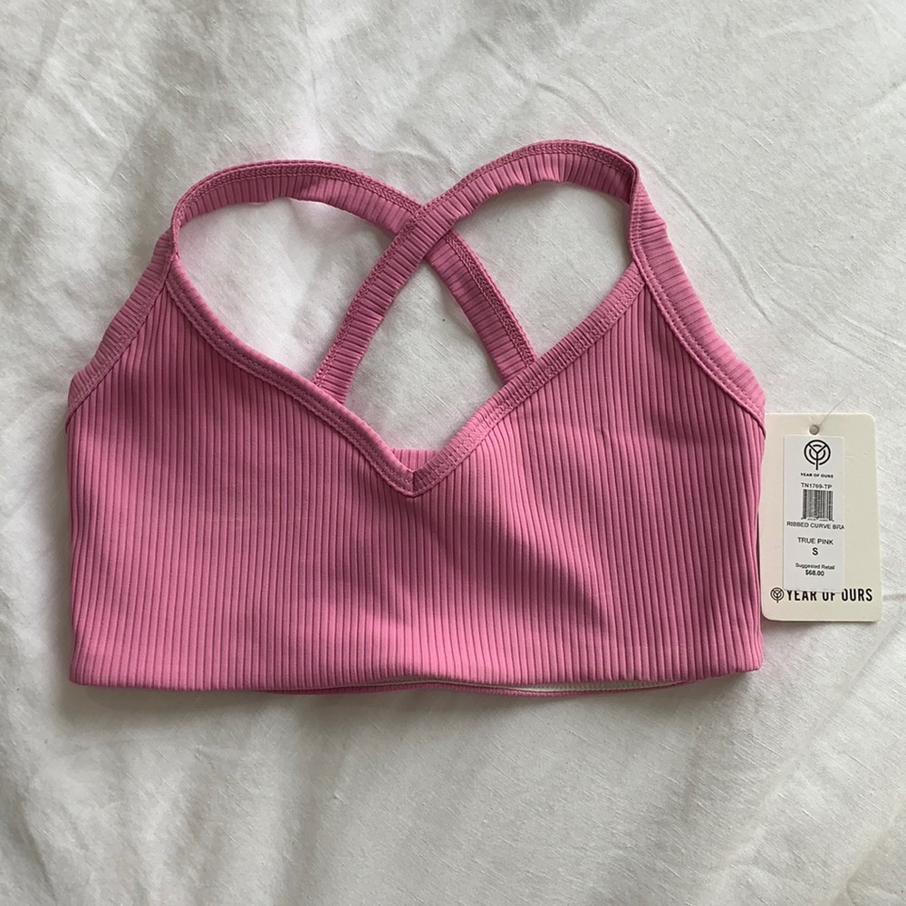 “Ribbed Curve Bra”. Pink Year of Ours sports bra. New with tags. Never worn.